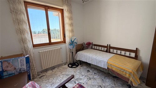 Appartamento di 4 vani + acc. al 3° piano con ascensore